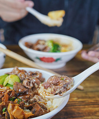 ����̨�ݳ�ʲô��ţ�������