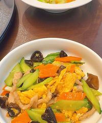 ���������˳ԣ�����3��С���²�