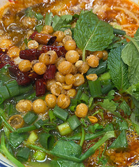 ���ʵ����̵���