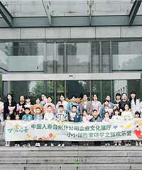 �й�����̨��ĸ�׽ڻԲ����Ļ