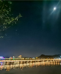 ���н���