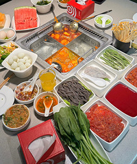 Ů��һֱ��ȥ�Զٺ����̣����ڳ���