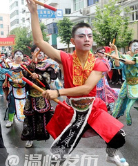 ��ɽ�˺�����Ϫ����إ������Ƚ֣�����桰����̫������