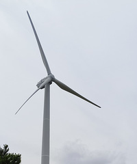 һ�Ź�·����ͦ�������˲��಻�ٸոպ�