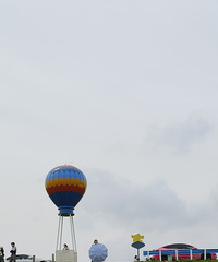 һ�Ź�·����ͦ�������˲��಻�ٸոպ�