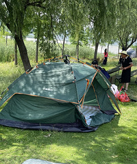 ̨�ݷ������Լ�������Ҫ�շ�120Ԫ����ǮҲ����������