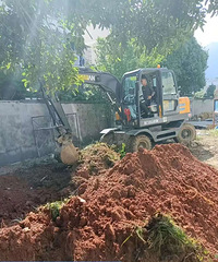 ������̨��һ��9���Ͼ�С������