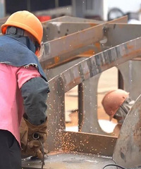 ����󴬣�Ҳ�������ִ���̨����д�¡�������