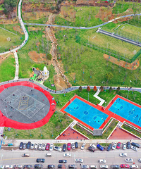 ̨�ݴ��조10���ӽ���Ȧ�������˶����ֿɼ�