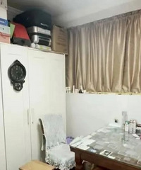 ������Ů������ִ���ٻ飬���ŶԷ�����ͼ�������������ݱ�ռ