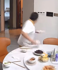 ��Զ�������ŷ���С�к��ҵ��ˣ����ף����������е��Ц����