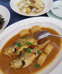 �������ʲô���Ź�158˫���ײ�