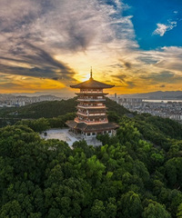 �й⣬����ɫ��