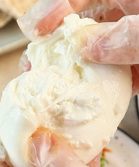 ����Ϊ��һ�̲ݣ���һ�ھ�����ͣ��������