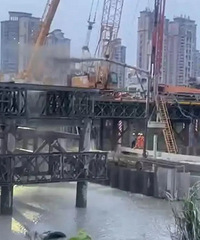 ����һ��˾���ཬֱ�Ž���������������4.5��