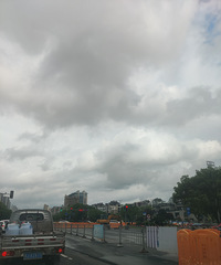 �úõĶ�����·�ڻ�·����ָ����ű�����һ���ޣ��µ�һ����Ϳ