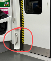 ���λ�õķ��ָ����