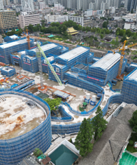 32����ѧ�̨࣬������ѧУ���ٽ�����