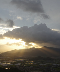 太平山上,看天空流光溢彩