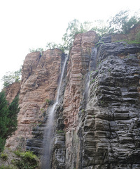 ����Ͽ�ǣ������ڴ���������Ȼ