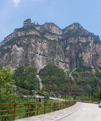 �����壺Ϊһ��ִ�Լ̫��