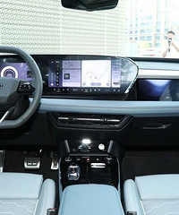 4��߶˴���SUV����