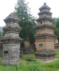 ���ֽ�����һ���������ĳ�ʥ