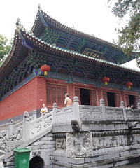 ���ֽ�����һ���������ĳ�ʥ