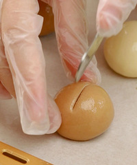 ������һ����ˮ�Ǻ�«�����ǲ�ɫ�ģ�˭�ܾܾ���