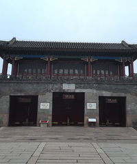 ��2025�μǡ���������������ķ羰�������ǵ��ο��еķ羰