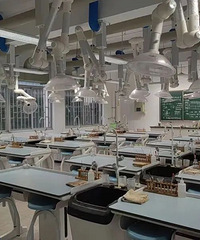 �����ٺ�����ѧУ��ѡ