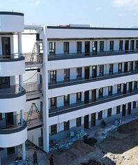 ����ѧУ����ѧ��Ͷ��