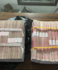 �ٺ�һ���̺͡����١��������⾯����������ס20��......