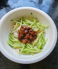 �������ʲô��ը����