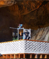 ȥ����ʯ�߹�һ��