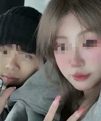 �𾪣�19��С�ﾹ��ͬ��Ů��10��Ԫ�����������������˵���