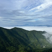 �Ҹ�����һ����ɽ