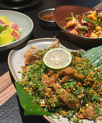 ����������Ư����