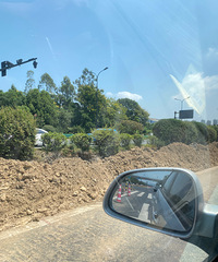 �����������Ļƽ�·�����ߣ��м�·�ο�����