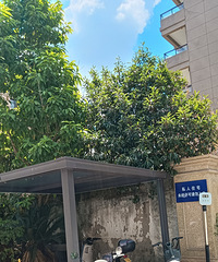 ɽˮ��ͥ�ͳ�����Ԣ֮����ɶ¥�̣�һֱδ�������ۡ�