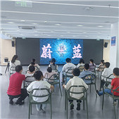 ��ɫѭ��չʾ��