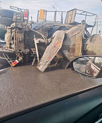 ̨��һ���賵�෭ѹ������Դ�γ����ֳ����˺ü�����������Ԯ