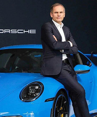 λ�ò�����ĳ֪��Ʒ��CEO������̨ѹ��