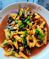 ������˿