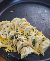 ����ݩ���еĸ�ѹ���󣬻ƹ�����ļ�����