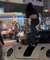 ����ͨ����Ů��ŭ�ұ�ʱ��ץС����