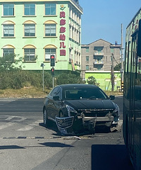 75ʡ������·ʮ��·�ڣ�һ��105��������һ�γ��¹�