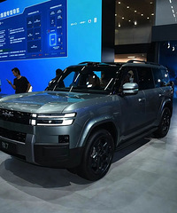 �۸�̫�б���