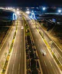 ���Ŵ������������