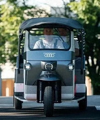 �µ��Ƴ��綯�����ӣ�����1.2��